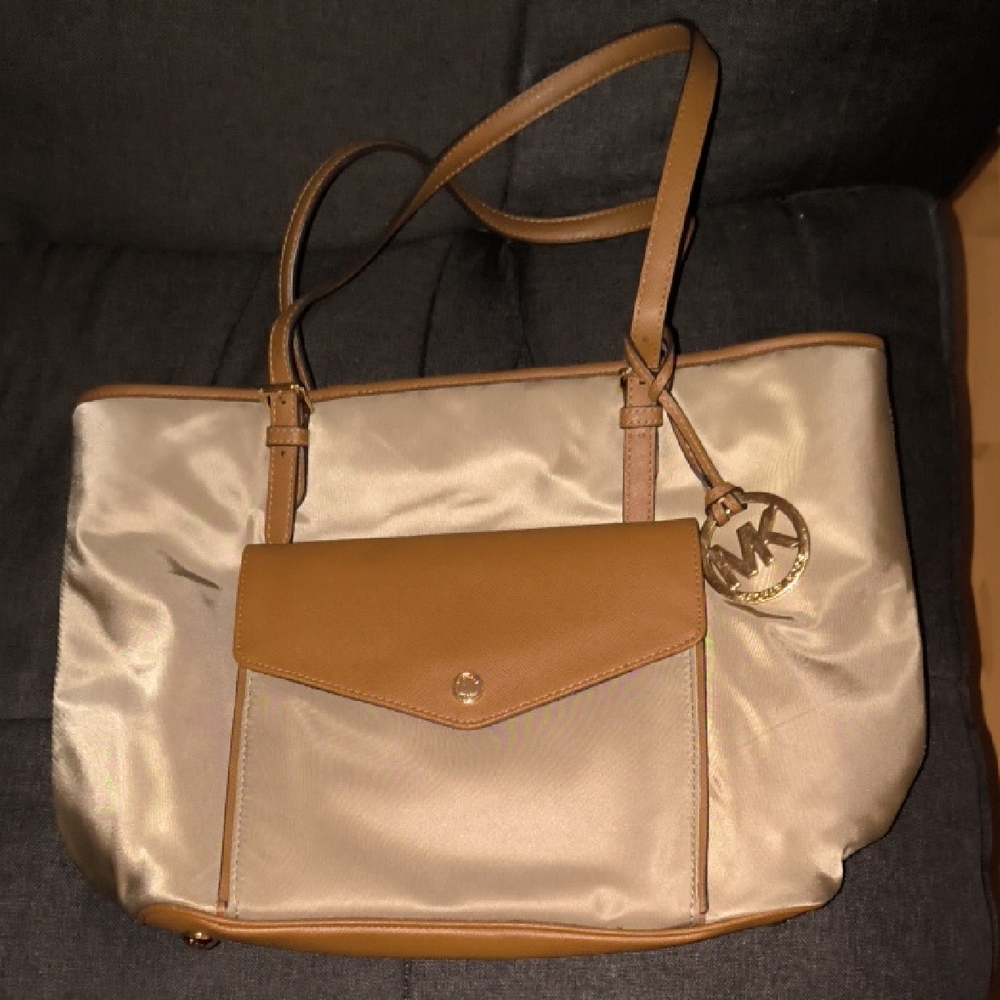 Michael Kors | Tan and Cream Tote Bag